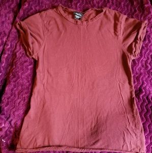 Maroon t-shirt